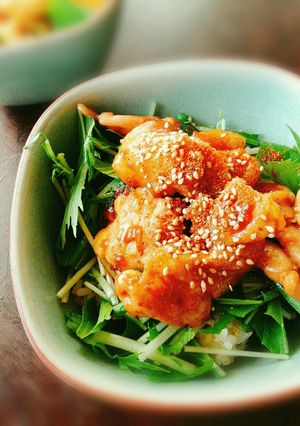くぎ煮のたれで、甘辛にんにくチキン丼。-レシピのメイン写真