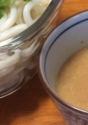 冷やしうどん♡今日は胡麻味噌ダレが旨い♡-レシピのメイン写真