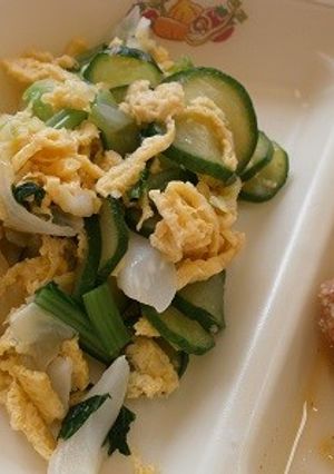 南房総市給食◆小松菜と卵の和え物-レシピのメイン写真
