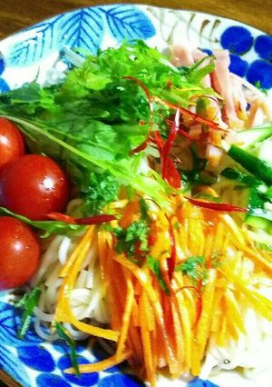 冷や麦で作る　韓国風ピリ辛冷麺-レシピのメイン写真