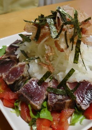 カツオdeたっぷりボリュームサラダ-レシピのメイン写真