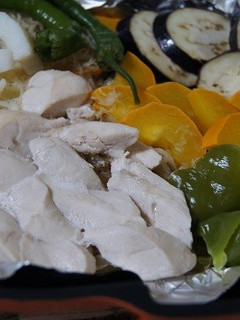 ササミとイカ、夏野菜の蒸し鍋-レシピのメイン写真