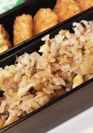 いぶりがっこと竹輪のチャーハン-レシピのメイン写真