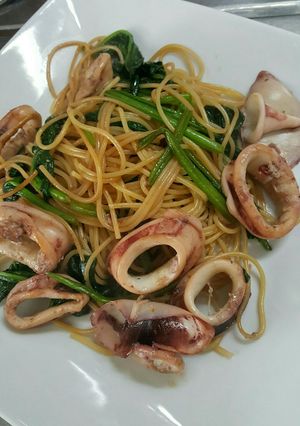 イカとほうれん草のピリ辛パスタ-レシピのメイン写真