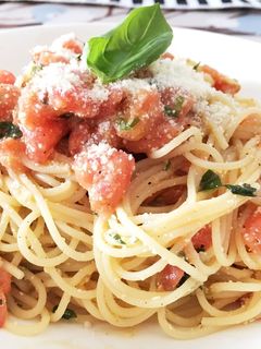 トマトとバジルの冷製パスタ-レシピのメイン写真