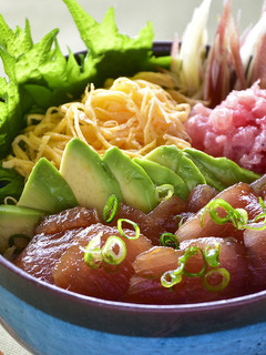 彩りマグロ丼-レシピのメイン写真