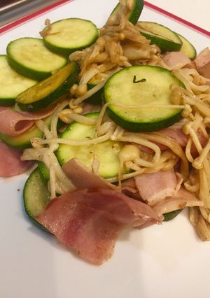【夏野菜】ズッキーニのシャキッとマヨ炒め-レシピのメイン写真