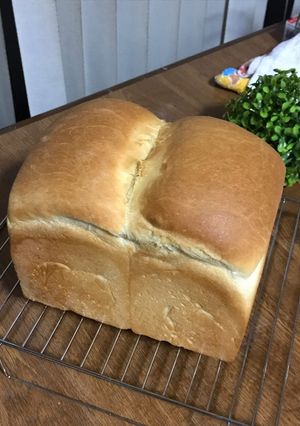 次の日も柔らかい♪生クリーム山食♡-レシピのメイン写真