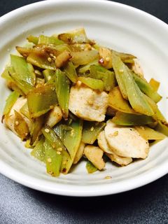 鶏胸肉とブロッコリーの茎炒め-レシピのメイン写真