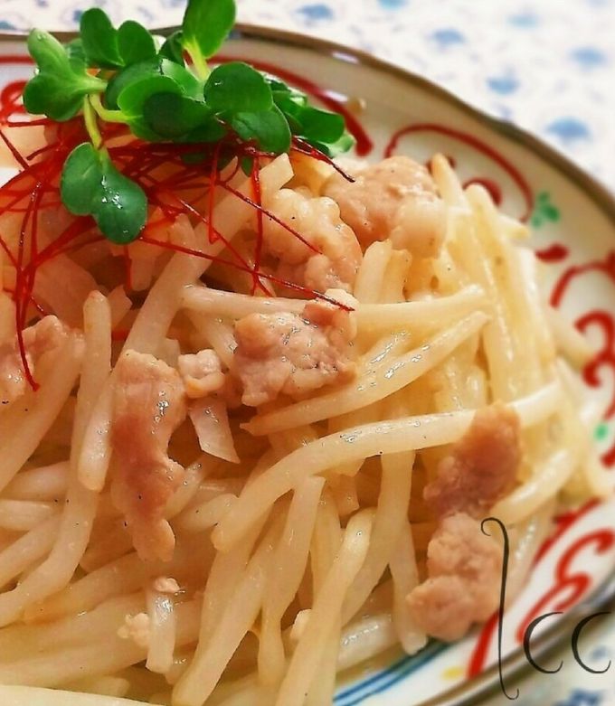 お酢でさっぱり♪もやしのにんにく炒め by Icco000 【クックパッド