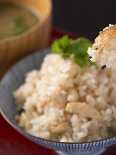 のどぐろ干物で作る ホクホク炊き込みご飯-レシピのメイン写真