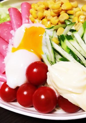 温玉でとろーり簡単！サラダ冷麺☆-レシピのメイン写真