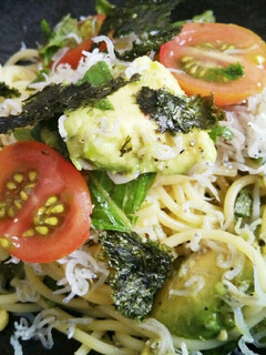 冷製アボカド☆レモン醤油☆しらすパスタ-レシピのメイン写真