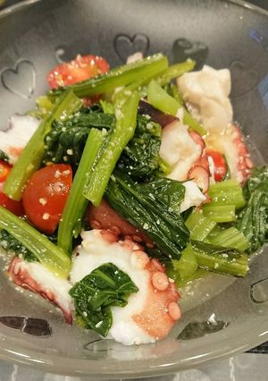 タコと小松菜でイタリアンサラダ-レシピのメイン写真