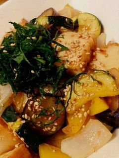 夏野菜と厚揚げの梅肉ソース炒め-レシピのメイン写真