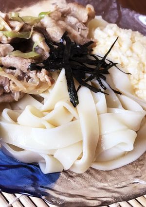 夏のきしめん✨ピリ辛の豚肉と共に-レシピのメイン写真
