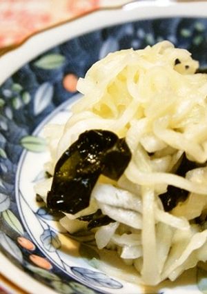 水戻し不要♪食べ易い大根とワカメの酢の物-レシピのメイン写真