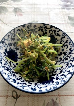 弁当のおかず☆豆苗と卵の焼肉のタレ炒め-レシピのメイン写真
