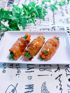 にんじんといんげんde♡味付き肉巻き♡-レシピのメイン写真