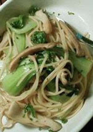 エリンギとちんげん菜のパスタ アンチョビ風味-レシピのメイン写真