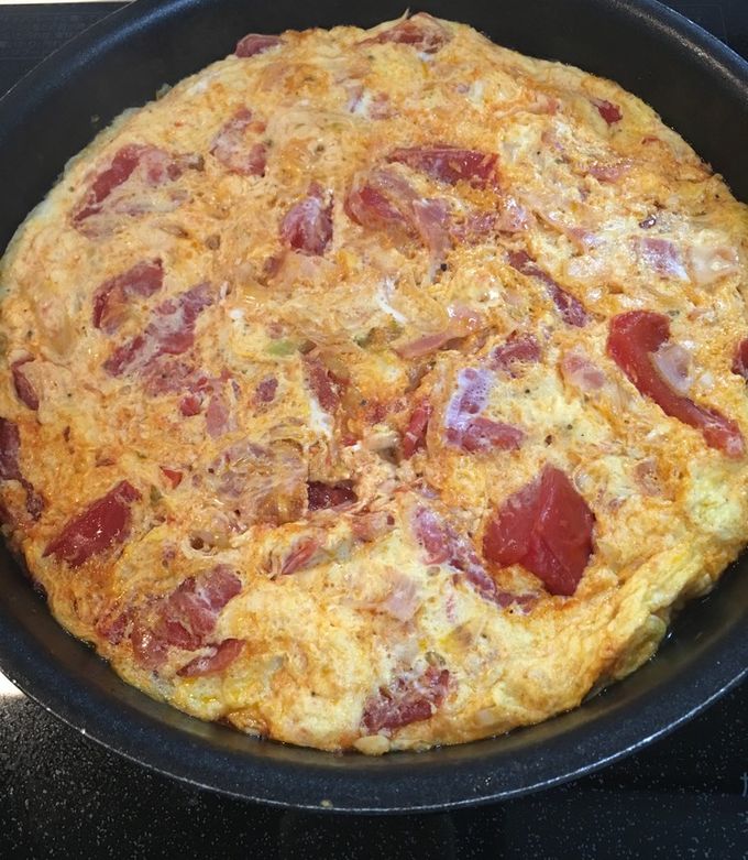 母の味♡完熟トマトのオープンオムレツ♪ by 茶々くりこ