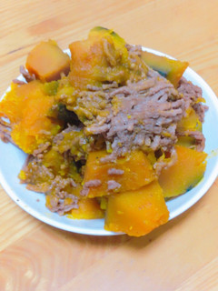 簡単!かぼちゃとそぼろの煮物-レシピのメイン写真