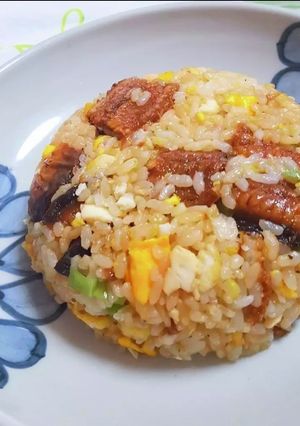 鰻チャーハン-レシピのメイン写真