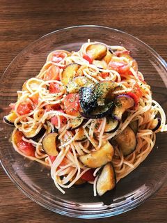 ナスとトマトの簡単!夏野菜パスタ-レシピのメイン写真