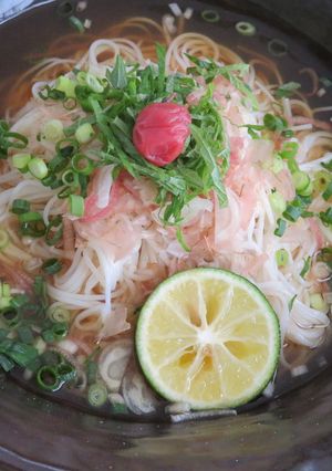 梅と薬味のぶっかけ素麺-レシピのメイン写真