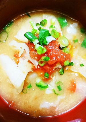 キャベツとトマトのお味噌汁-レシピのメイン写真