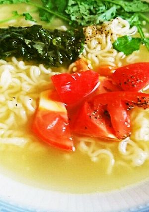 イタリアン風サッポロ一番塩ラーメン-レシピのメイン写真