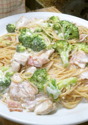 チキンとブロッコリーの濃厚クリームパスタ-レシピのメイン写真