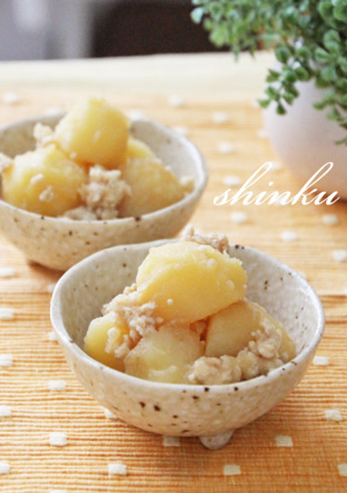 簡単作りおき＊じゃがいもの鶏そぼろ煮-レシピのメイン写真
