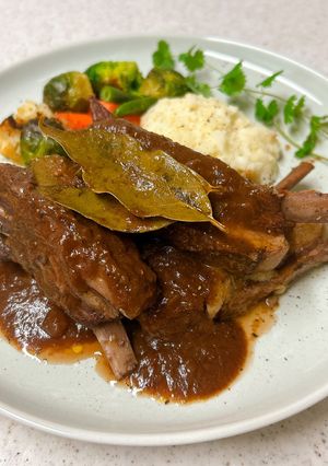 ラムスペアリブの赤ワイン煮込み-レシピのメイン写真
