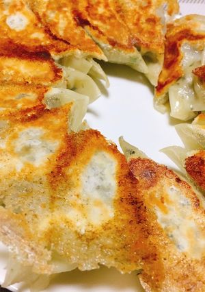 余ったポテトサラダでポテサラチーズ餃子-レシピのメイン写真