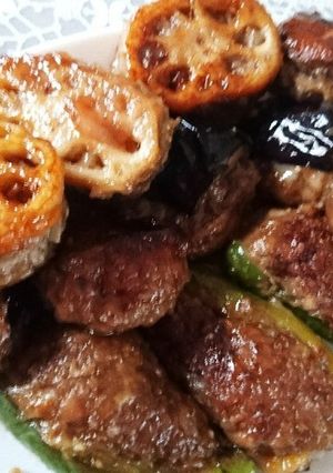 野菜の肉詰め黒ニンニクソース-レシピのメイン写真