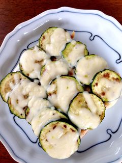 簡単♪はんぺんとズッキーニのチーズ焼き♪-レシピのメイン写真
