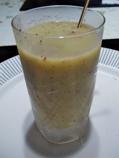 リンゴとバナナとキウイのスムージー-レシピのメイン写真