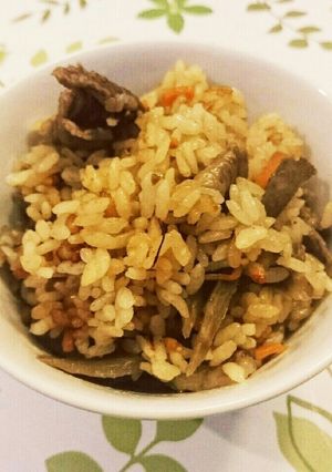 サムジャンと牛ゴボウの炊き込みご飯-レシピのメイン写真