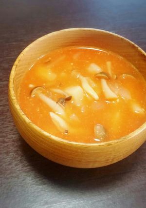 野菜ジュースで味噌バタースープ-レシピのメイン写真