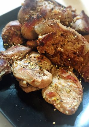 鳥レバー　ハツのガーリックペッパー焼き-レシピのメイン写真
