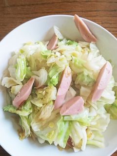 魚肉ソーセージとキャベツの炒め物-レシピのメイン写真