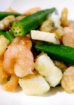 まるごとオクラとシーフードの中華炒め-レシピのメイン写真