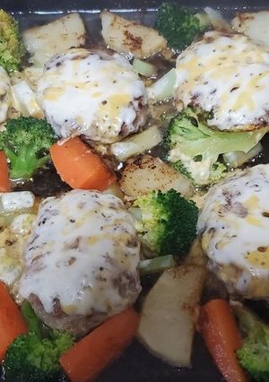 簡単チーズハンバーグ(ホットプレート)-レシピのメイン写真