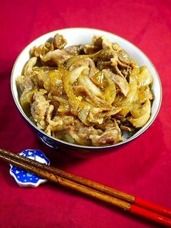 簡単!豚丼☆とろとろ玉葱-レシピのメイン写真