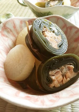 リメイク 昆布巻き(鮭昆布巻き)と大根煮-レシピのメイン写真