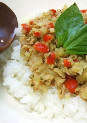 ワンプレート＊鶏ひき肉のバジル炒めご飯＊-レシピのメイン写真