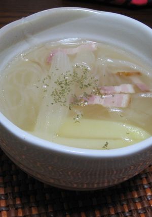 やさしいお味 鶏ガラ春雨スープ♪-レシピのメイン写真