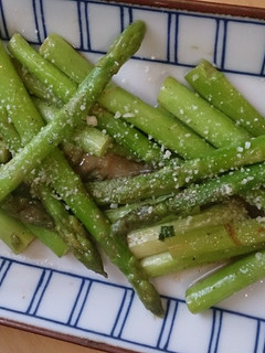 簡単副菜☆アスパラのレモンバターソテー-レシピのメイン写真