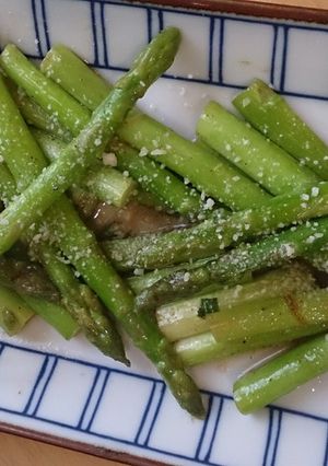 簡単副菜☆アスパラのレモンバターソテー-レシピのメイン写真
